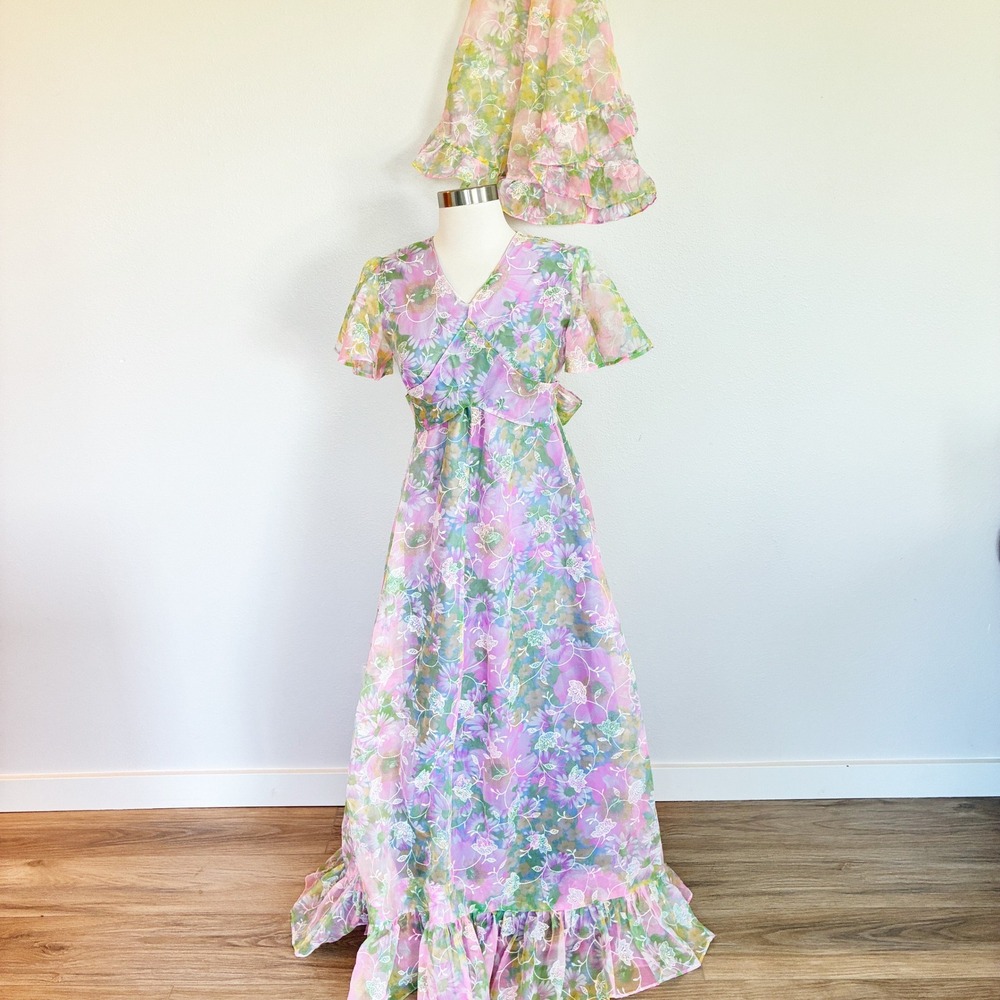 Vtg 70s Handmade Floral Bridesmaid Dress W/ Veil Pink Purple Ruffle Hem Maxi